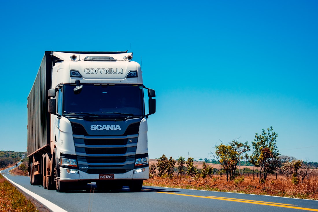 Freight truck